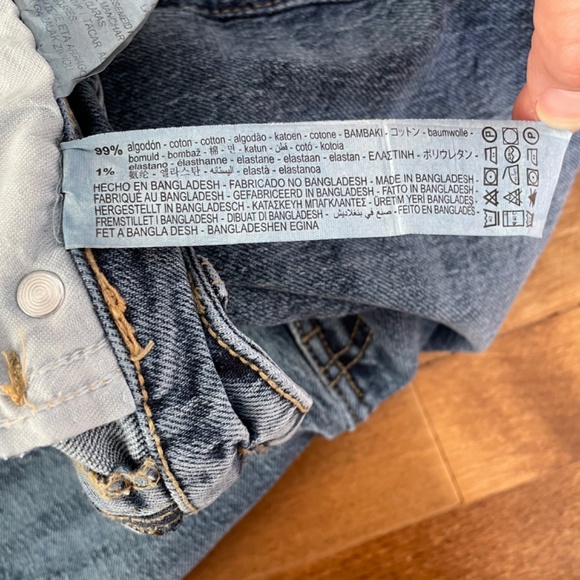 Zara High-Waisted Full Length Straight Leg Jeans - Size 29 (CA 8) - Picture 9 of 10